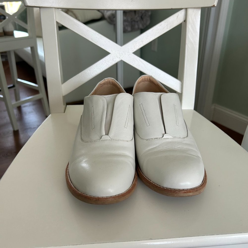 Clark's | White Women's Loafers